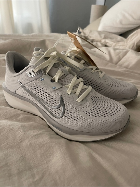 Nike Shoes - Nike women’s sneakers